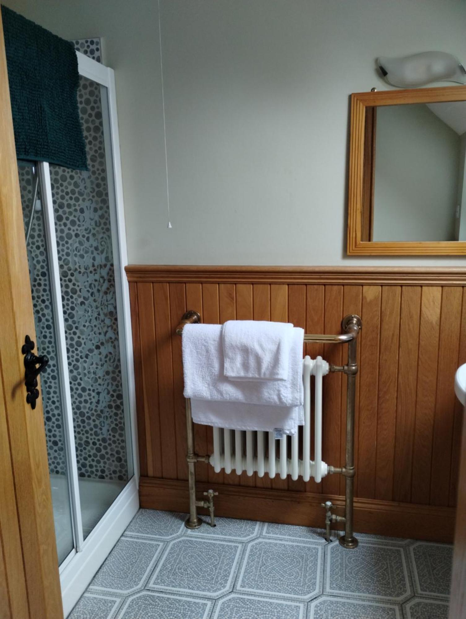 Rossclare Lodge 恩尼斯基林 外观 照片